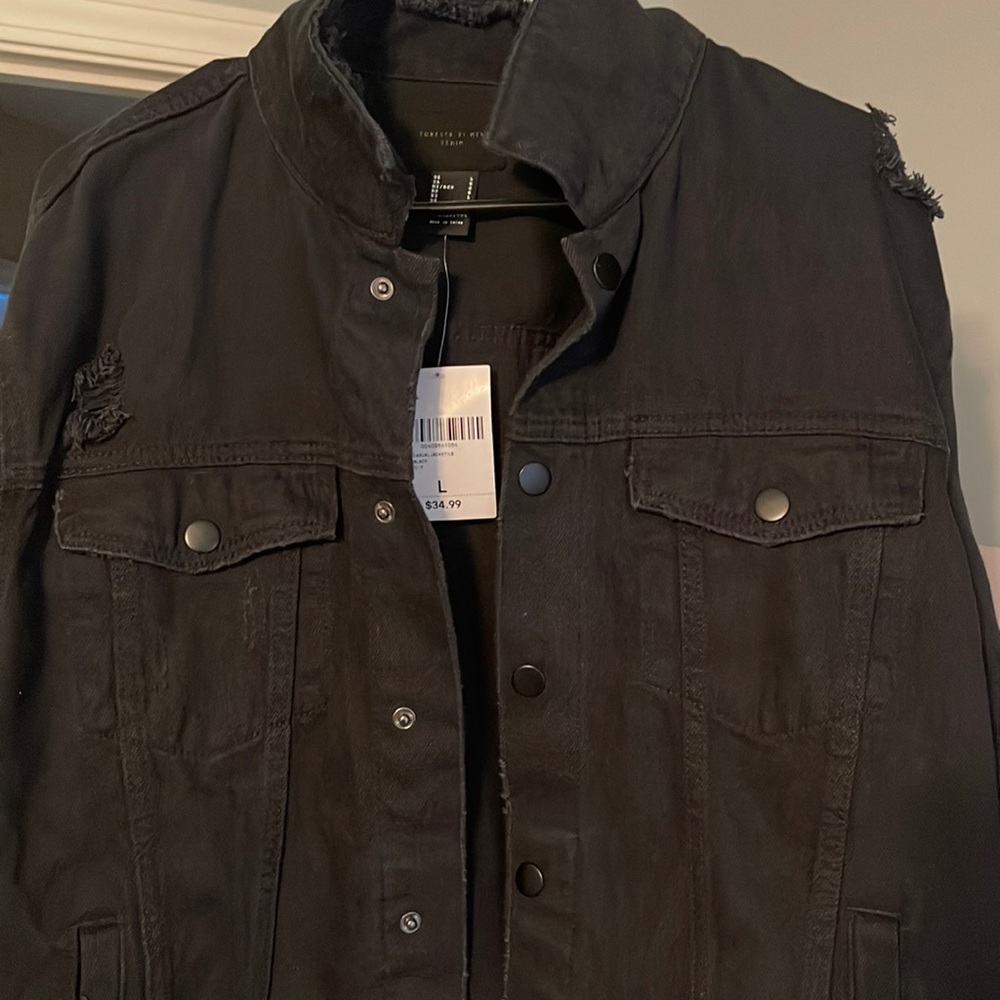Forever 21 all black jean jacket